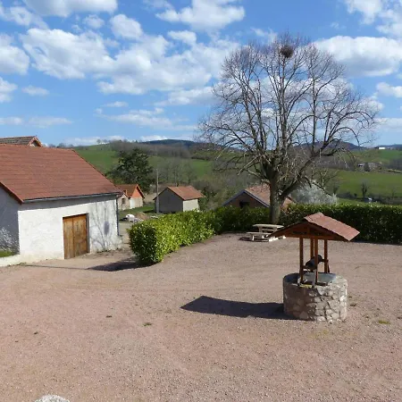 Maison Independante Avec Cheminee Et Jardin Clos - Montagne Bourbonnaise, Proche Randonnees Et Vichy - Fr-1-489-280