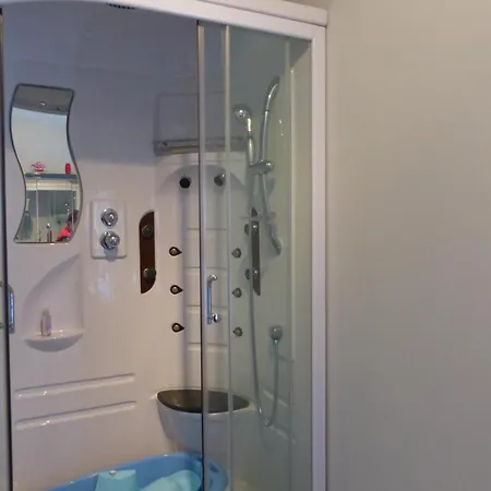 Hétvégi ház Maison Independante Avec Jardin, Animaux Acceptes, Proche Vichy - Fr-1-489-280 *